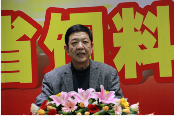 2013.3.15第五次会员大会胡.png
